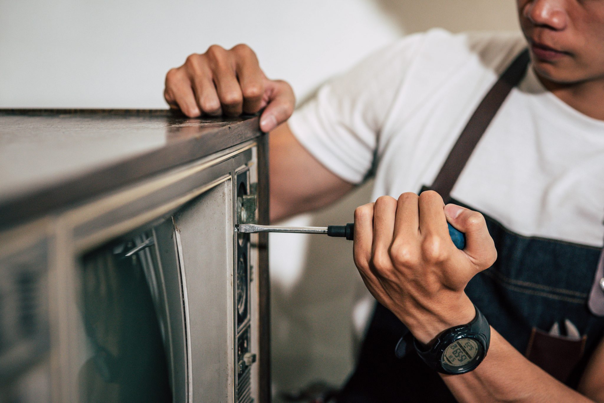 Your Guide To Stepping Up Your Repairing Game Whether It’s Samsung TV